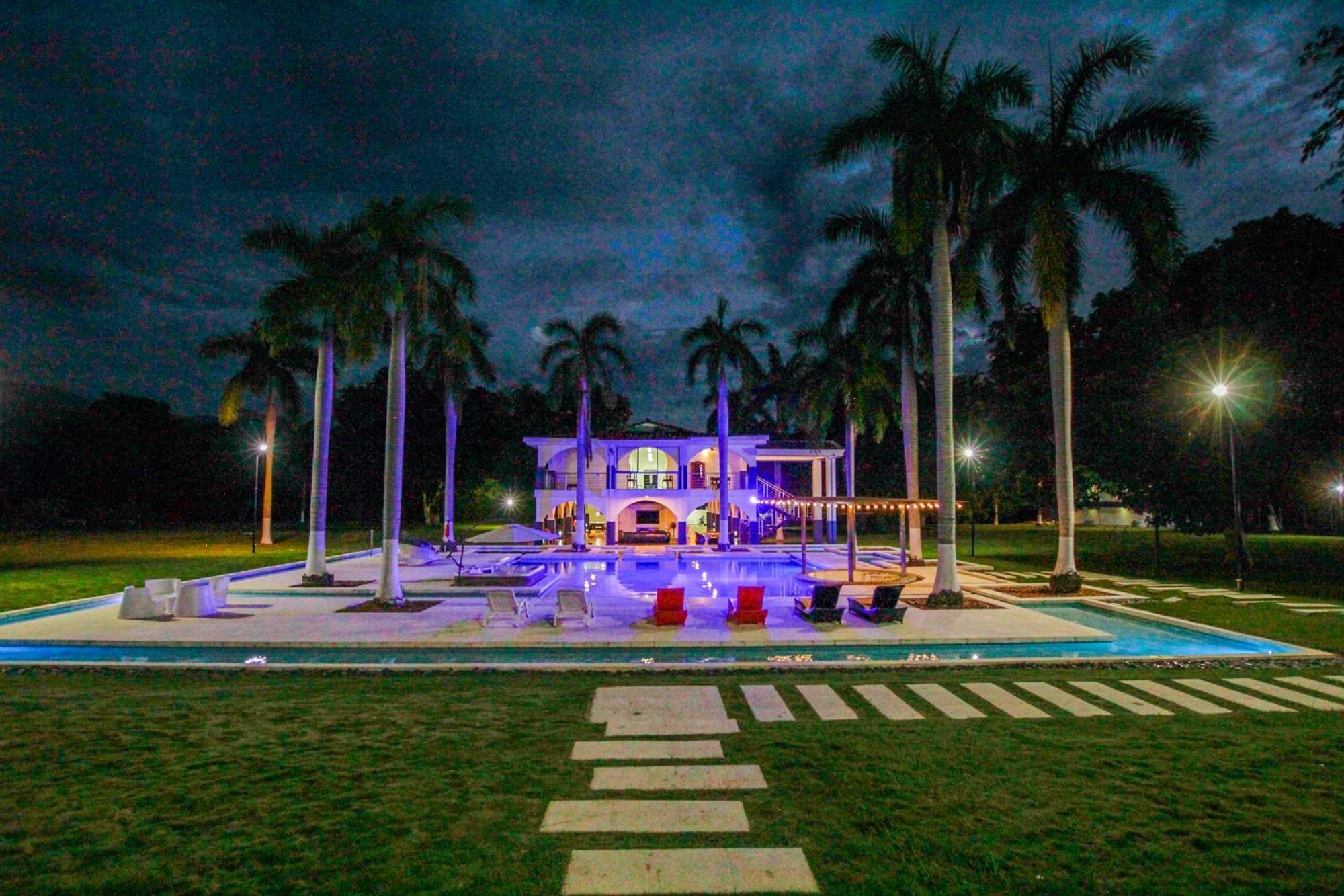 Arena De Santa Fe By Bernalo Hotels Santa Fe de Antioquia Exterior photo